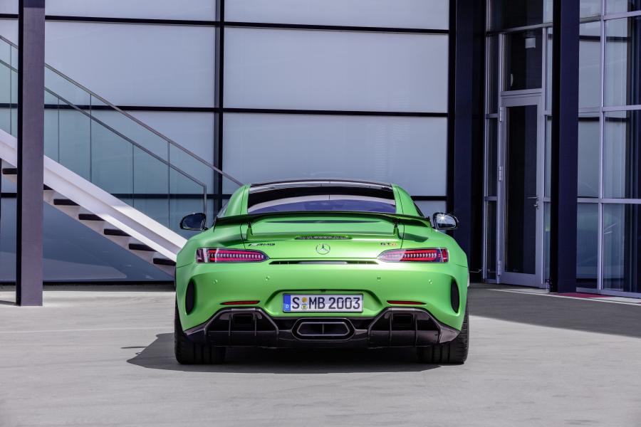  Mercedes-AMG GT R (C190) 2019 года  (WW) (фото 10 из 45)